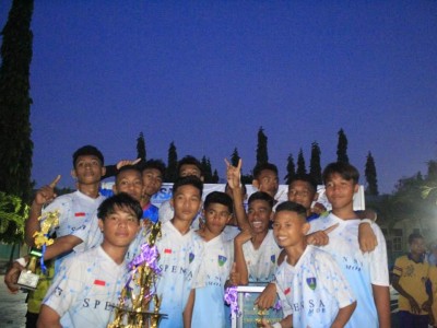 Juara I Turnamen Futsal SMABHAK CUP II 2022 Antar SMP SE Kab. Sikka